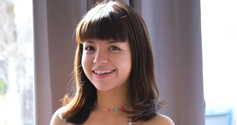 Mochi Mona Wiki, Bio, Age, Height, Net Worth, Career, Boyfriend