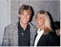 Christopher Atkins and Lyn Barron